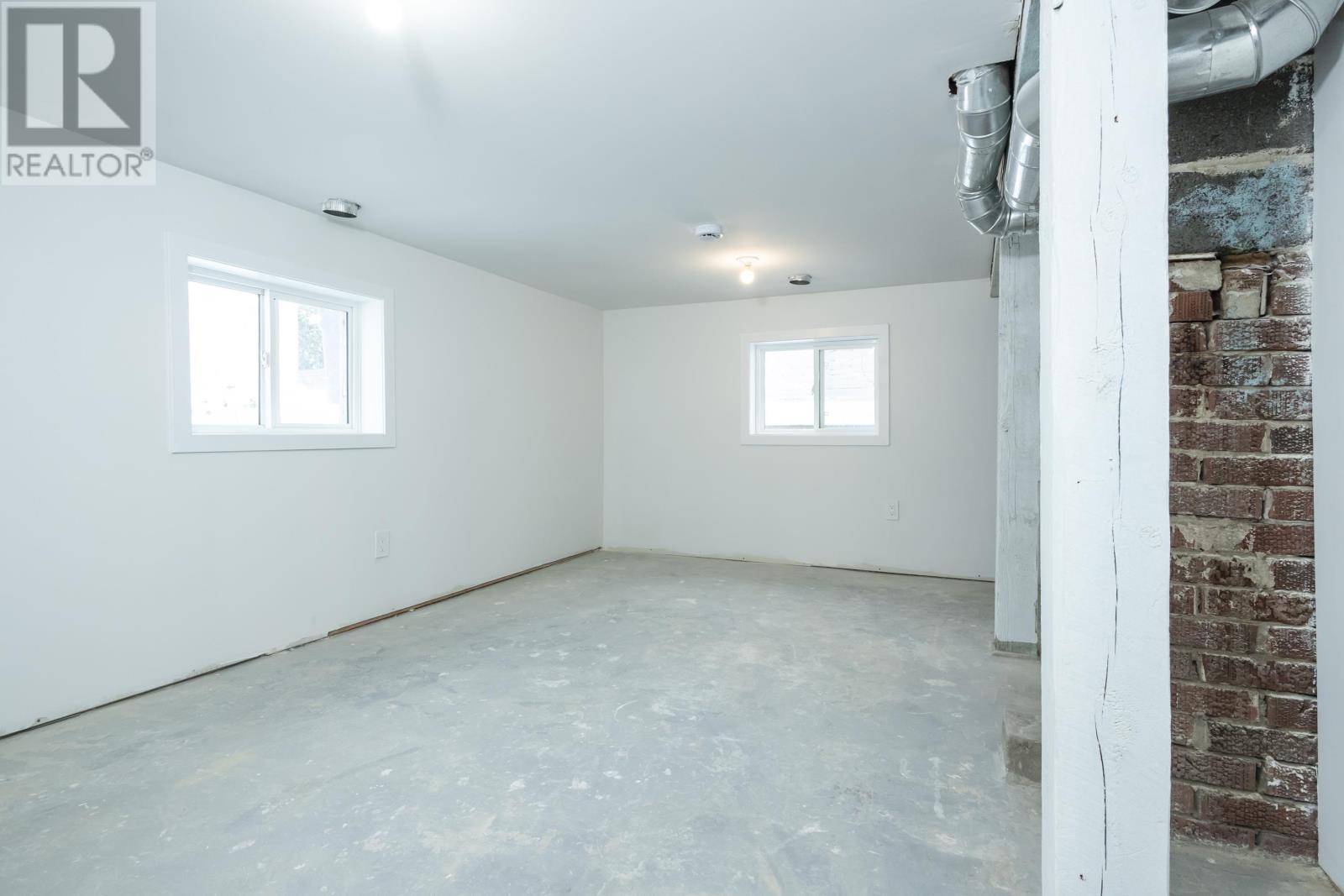 110 Northern Ave, Thunder Bay, Ontario  P7C 2V5 - Photo 35 - TB2600664