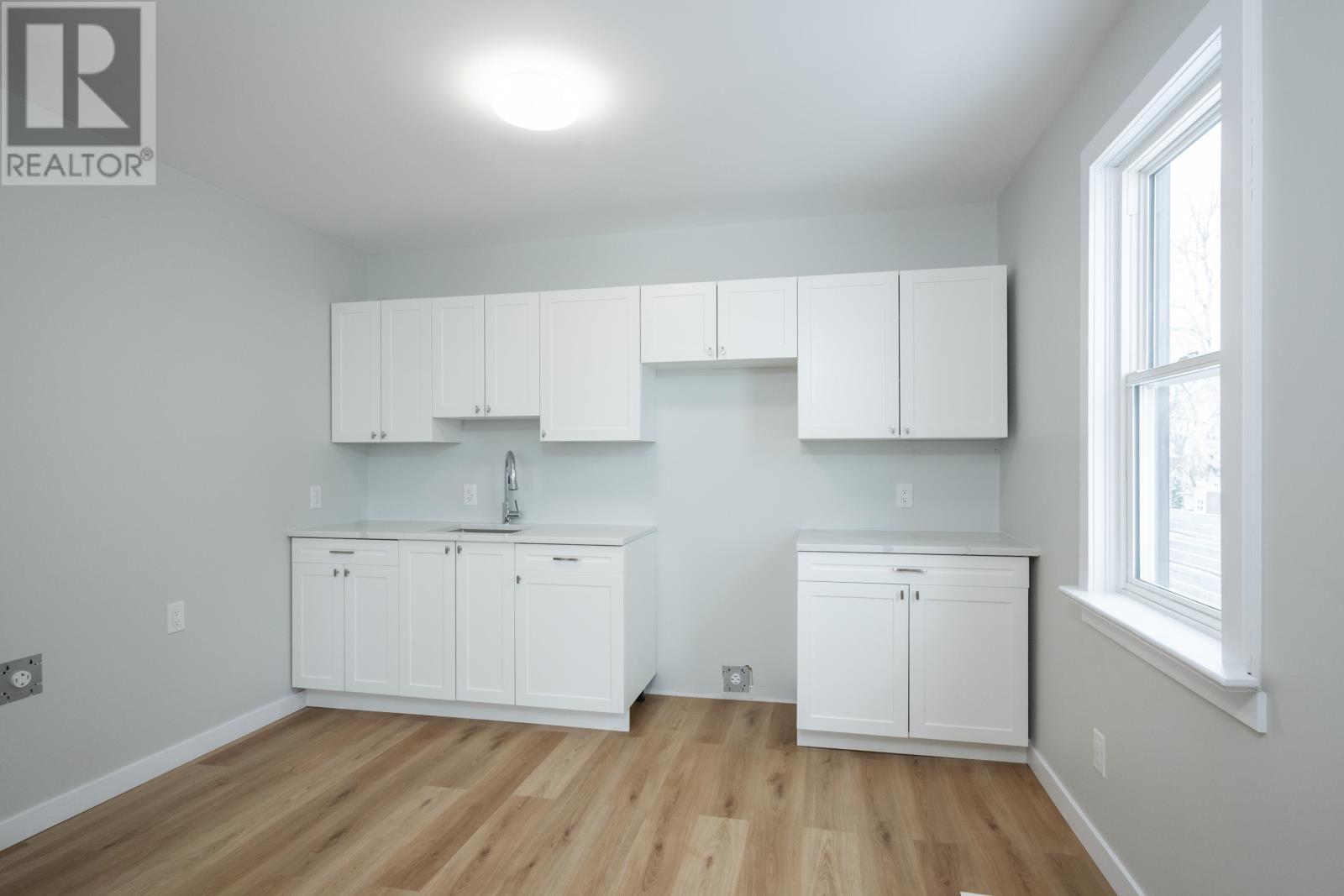 110 Northern Ave, Thunder Bay, Ontario  P7C 2V5 - Photo 4 - TB2600664