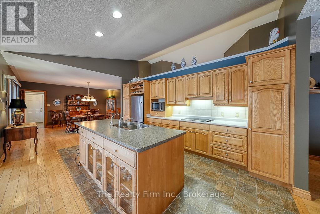 716173 18th Line, Blandford-Blenheim, Ontario N0J 1M0 - Photo 11 - X12717476