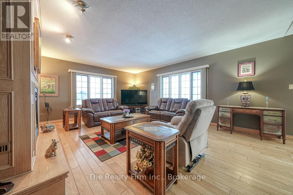 716173 18th Line, Blandford-Blenheim, Ontario N0J 1M0 - Photo 5 - X12717476