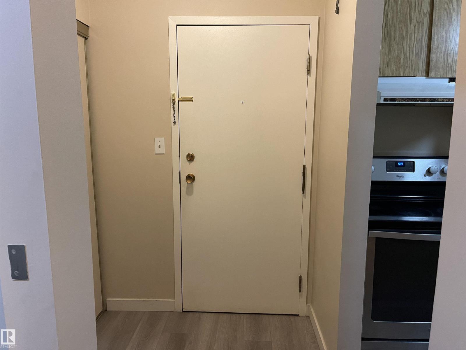 #311 1624 48 St NW, Edmonton, Alberta  T6L 5P1 - Photo 4 - E4473586