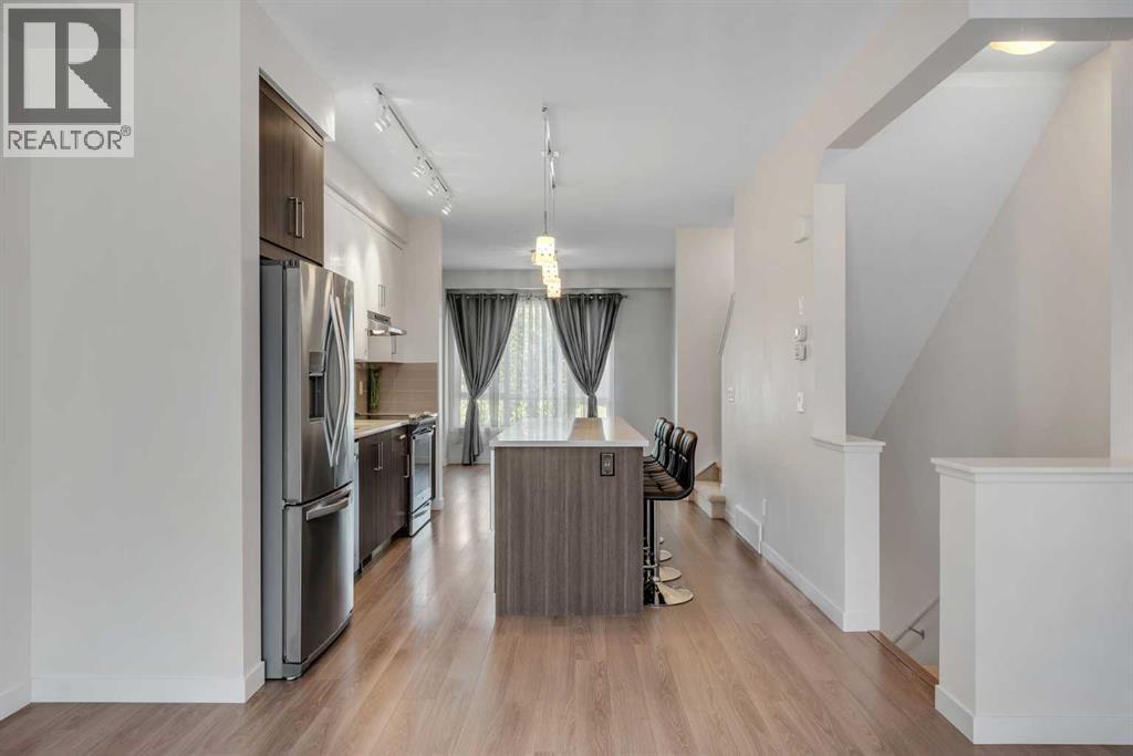 958 Sherwood Boulevard Nw, Calgary, Alberta  T3R 0V3 - Photo 8 - A2289041