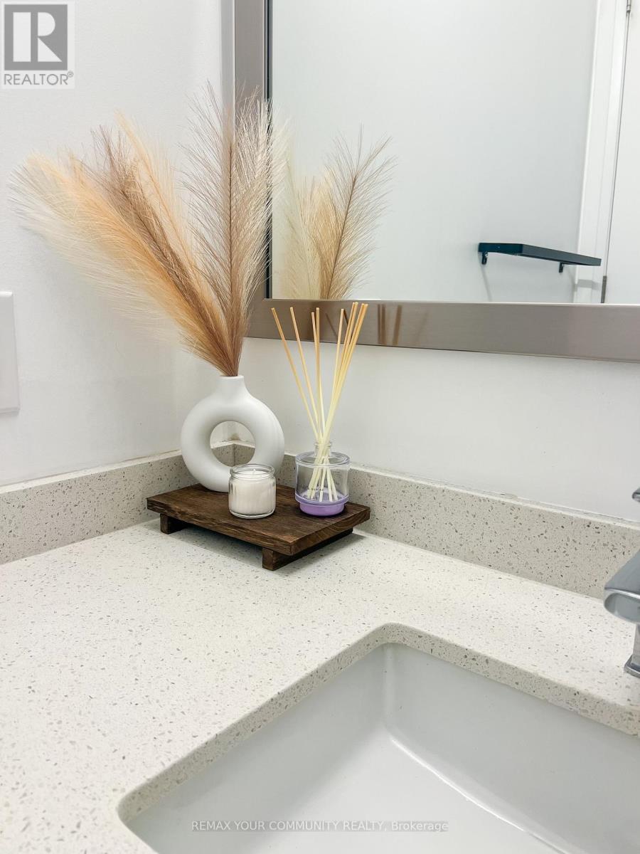 501 - 50 Thomas Riley Road, Toronto, Ontario  M9B 0C5 - Photo 17 - W12874798