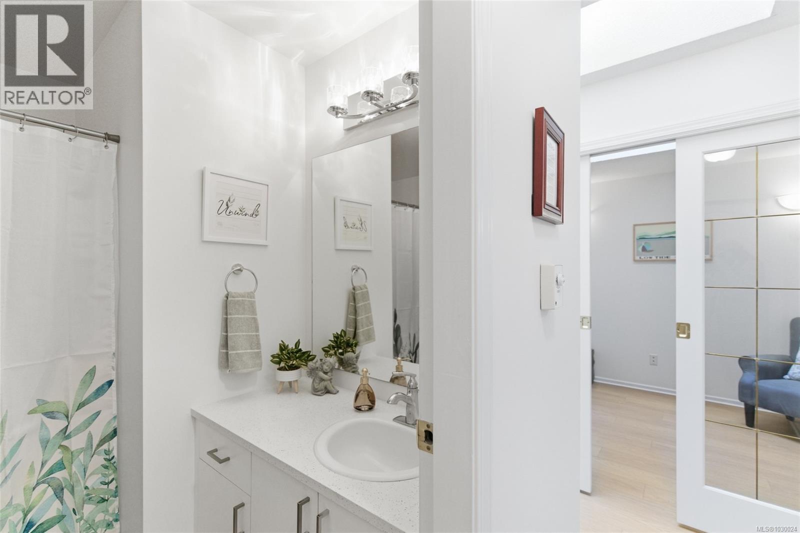 203 440 Schley Pl, Qualicum Beach, British Columbia  V9K 2M5 - Photo 28 - 1030024