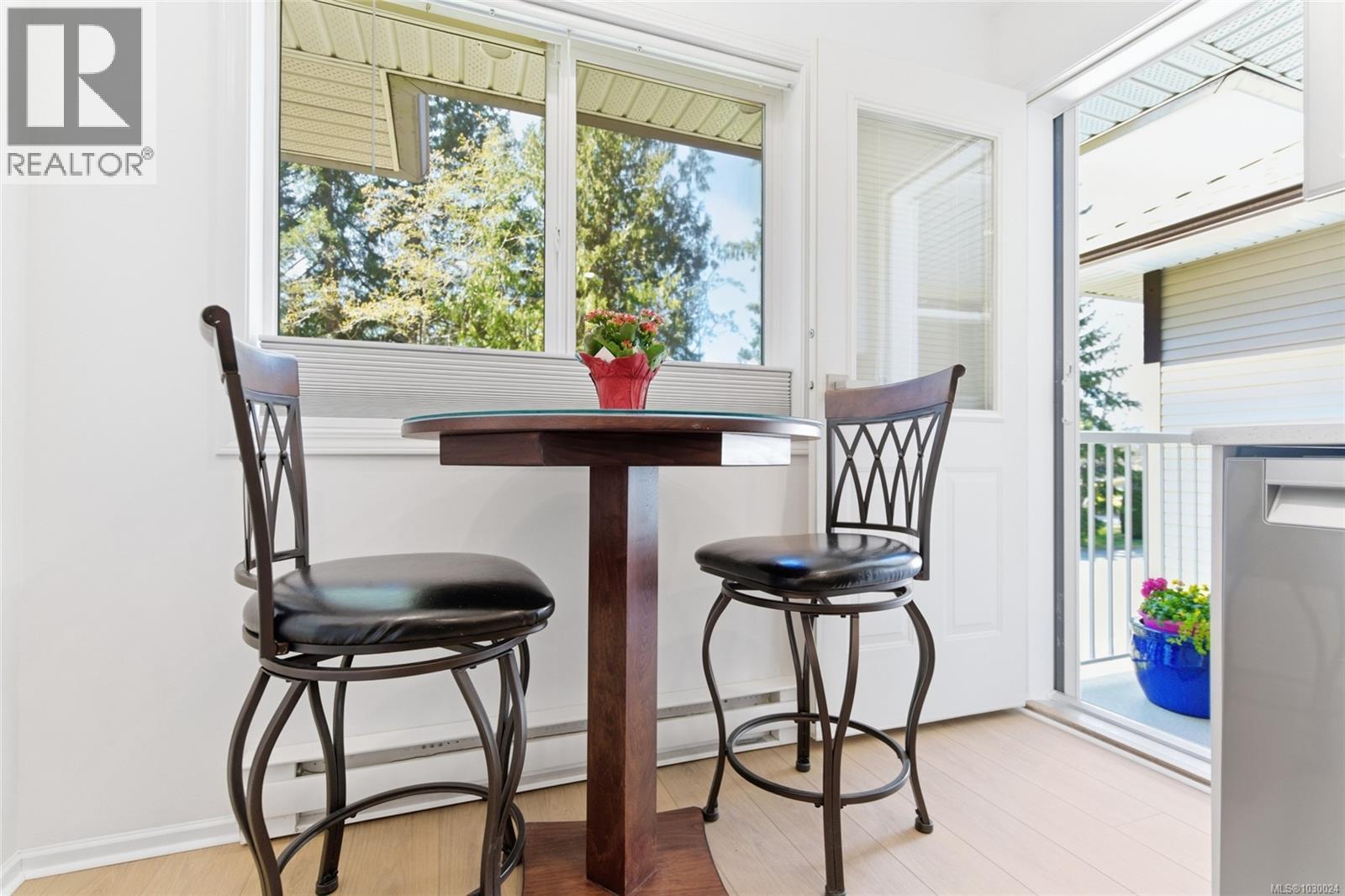 203 440 Schley Pl, Qualicum Beach, British Columbia  V9K 2M5 - Photo 22 - 1030024