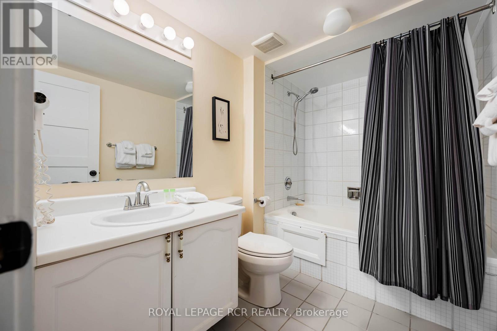 109 - 796404 Grey Road 19, Blue Mountains, Ontario  L9Y 0N8 - Photo 21 - X12982412