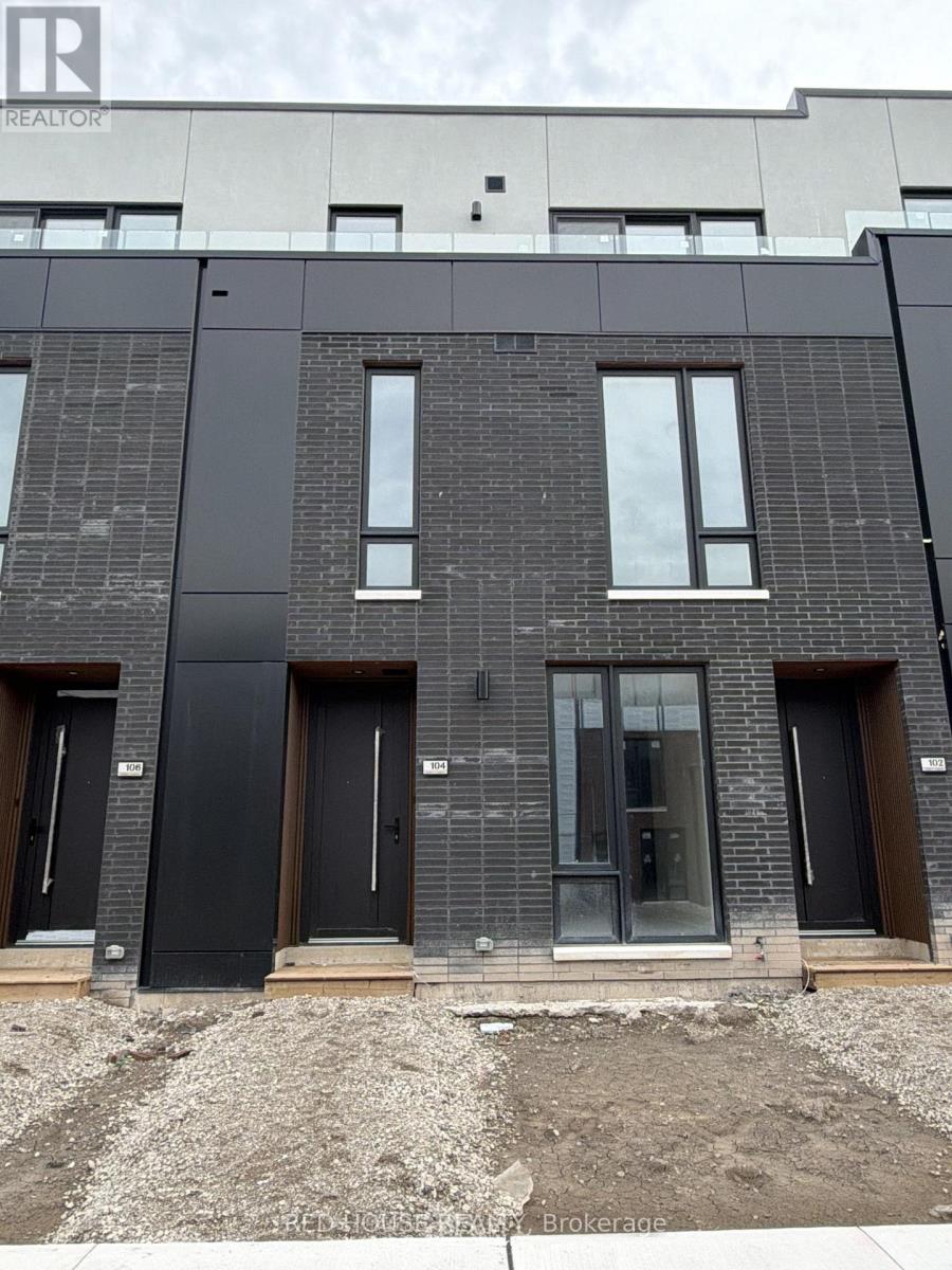 104 EVERETT COMMON, St. Catharines, Ontario