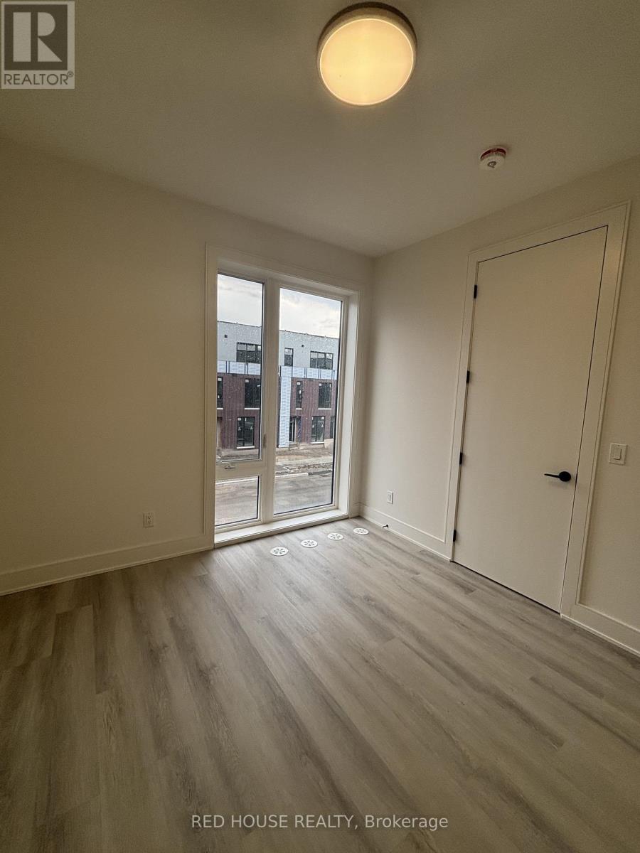 104 Everett Common, St. Catharines, Ontario  L2P 0H2 - Photo 12 - X12982414