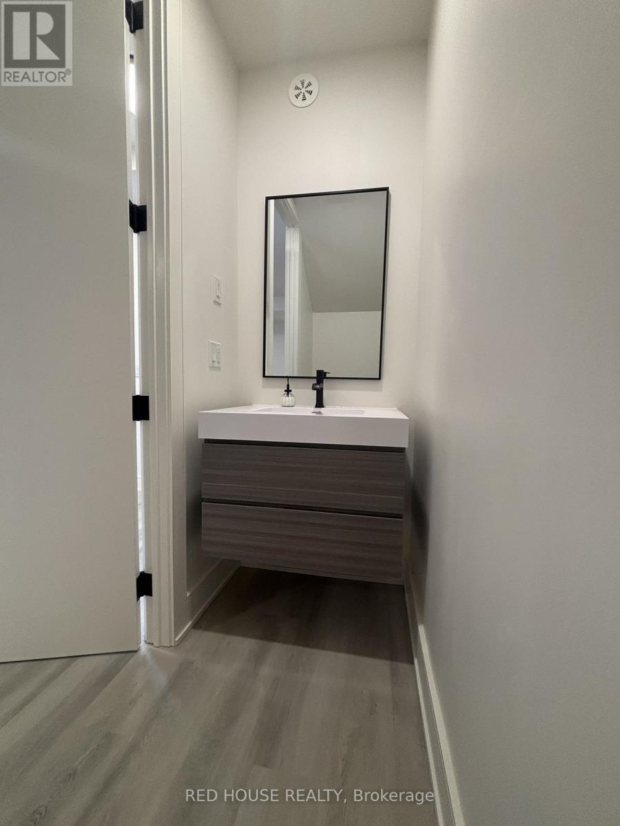 104 Everett Common, St. Catharines, Ontario  L2P 0H2 - Photo 7 - X12982414