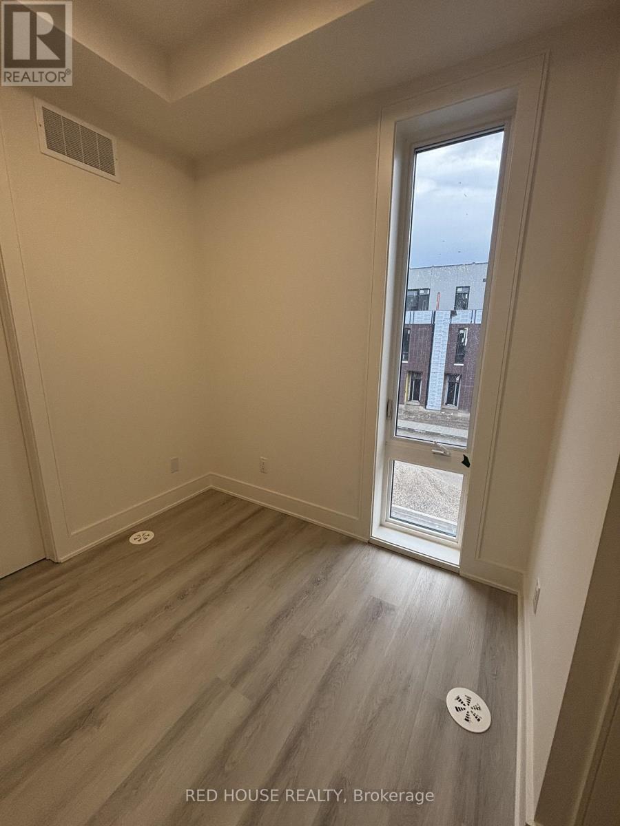 104 Everett Common, St. Catharines, Ontario  L2P 0H2 - Photo 9 - X12982414