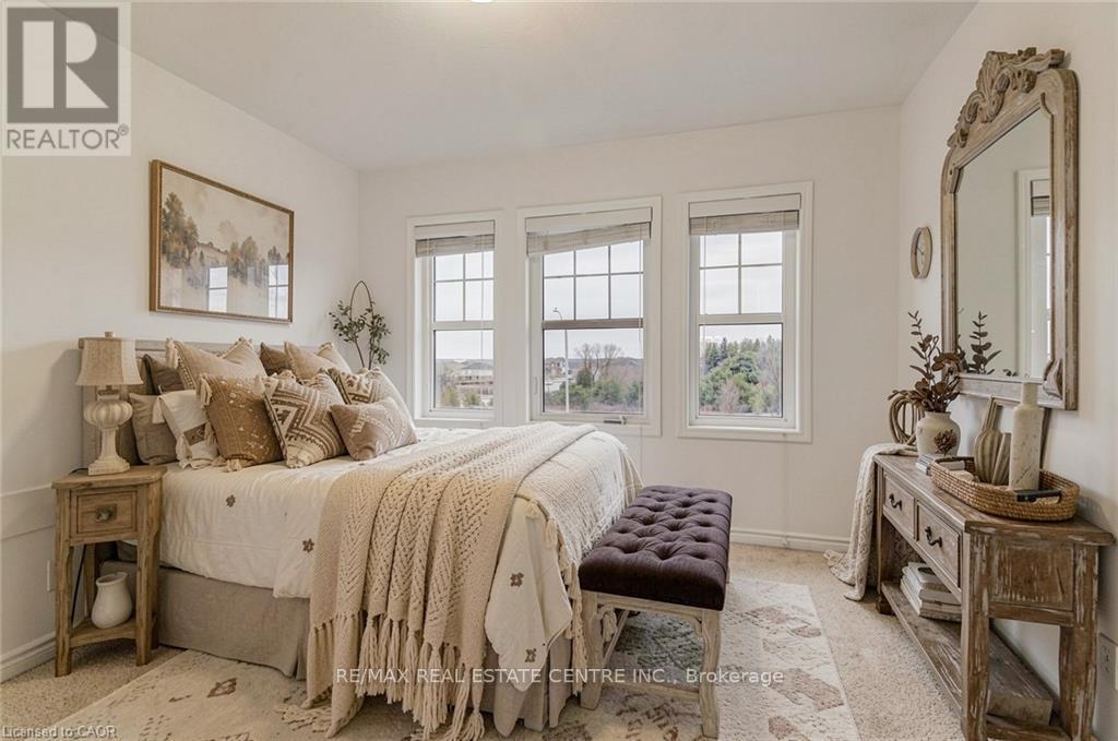 11 Compass Trail, Cambridge, Ontario  N3E 0B7 - Photo 31 - X12982426