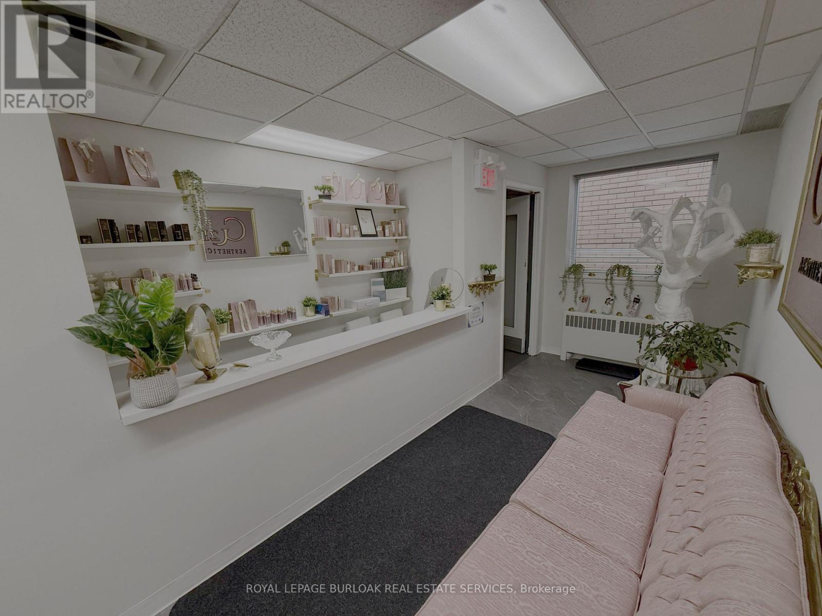 517 Upper Sherman Avenue, Hamilton, Ontario  L8V 3L7 - Photo 4 - X12982450