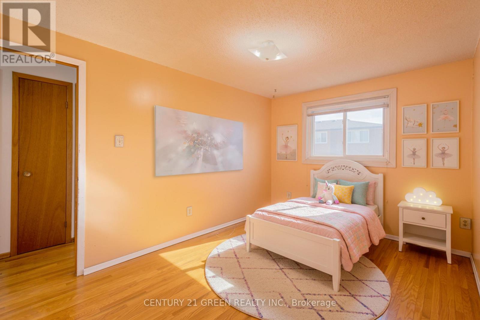 729 West 5th Street, Hamilton, Ontario  L9C 3R3 - Photo 23 - X12937976