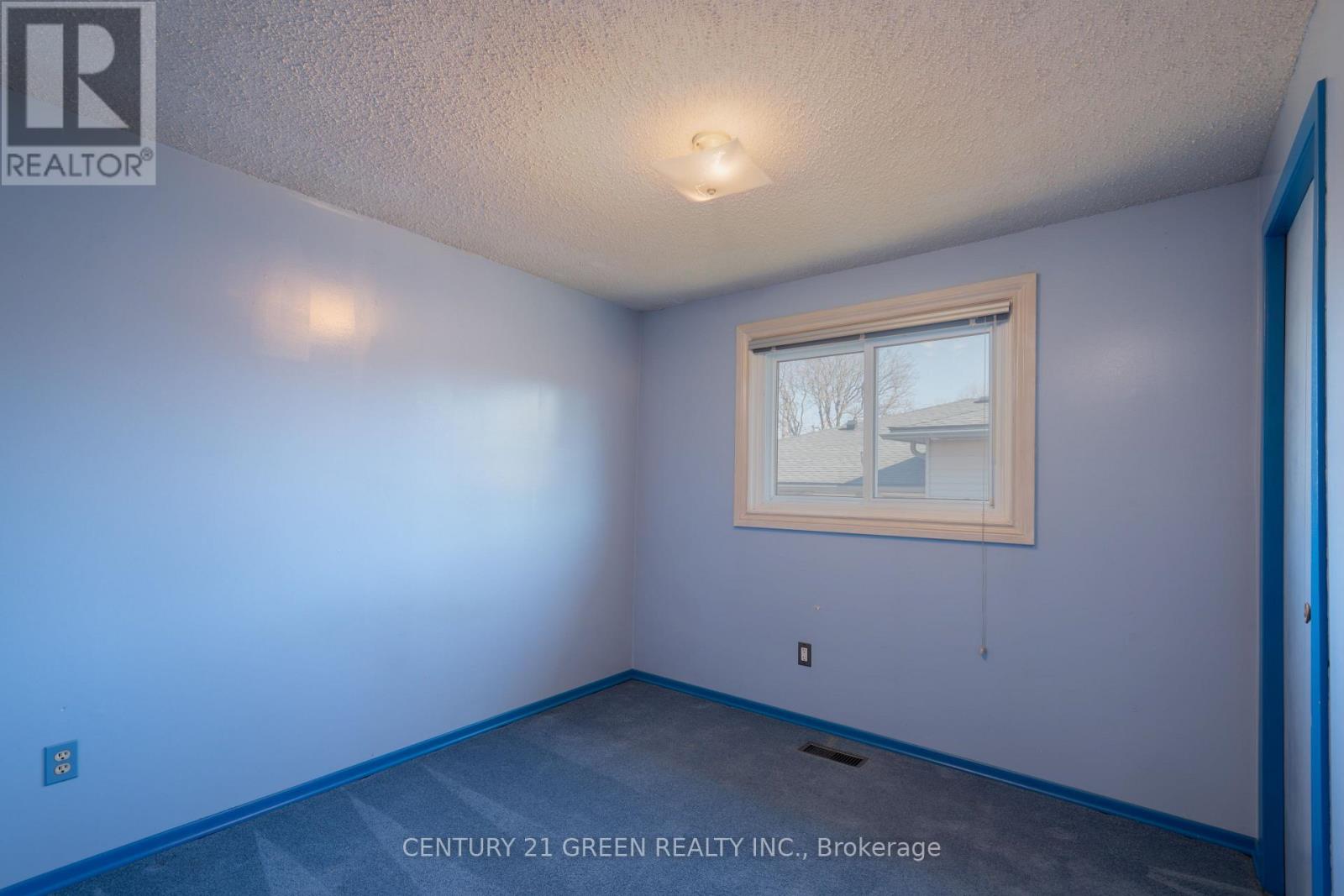 729 West 5th Street, Hamilton, Ontario  L9C 3R3 - Photo 25 - X12937976