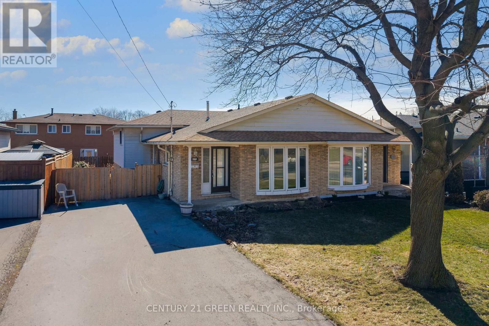 729 WEST 5TH STREET, Hamilton, Ontario