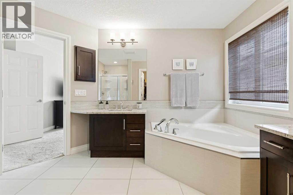 200 Aspen Summit View Sw, Calgary, Alberta  T3H 0V9 - Photo 32 - A2297234