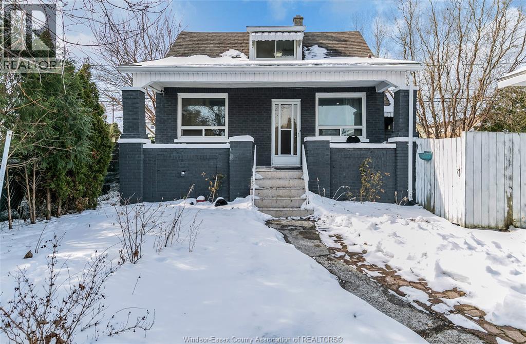 1623 Albert, Windsor, Ontario  N8Y 3R4 - Photo 1 - 26007764