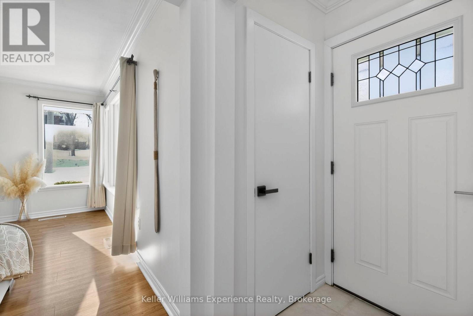 557 Hugel Avenue, Midland, Ontario  L4R 1W1 - Photo 10 - S12982636