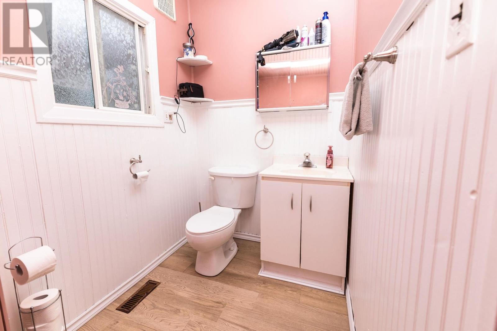 180 River Rd, Sault Ste. Marie, Ontario P6A 6C7 - Photo 27 - SM260211