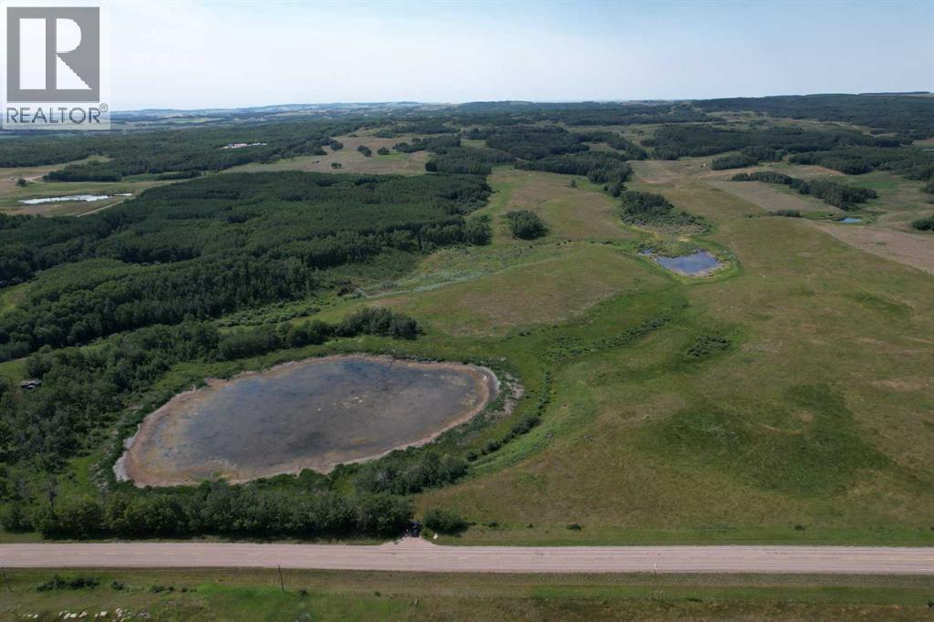 On Hwy 816, Rural Red Deer County, Alberta  T4E 0V5 - Photo 9 - A2155823