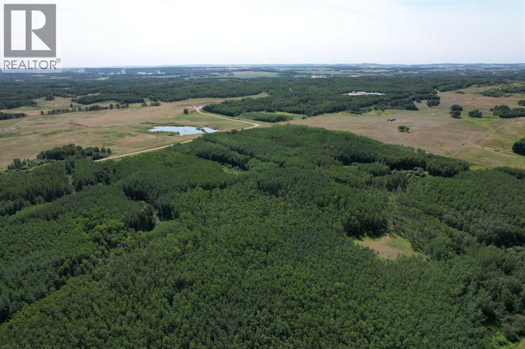 On Hwy 816, Rural Red Deer County, Alberta  T4E 0V5 - Photo 3 - A2155823