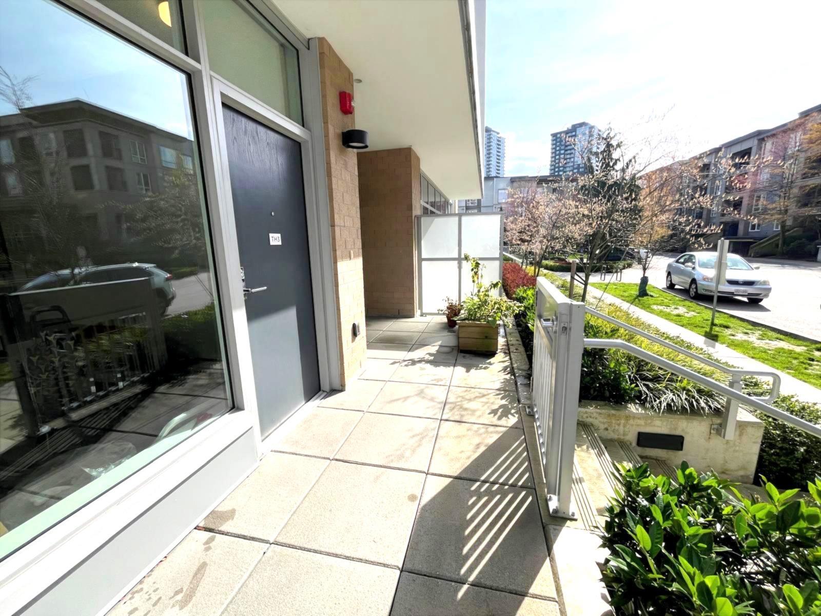 3 13350 Central Avenue, Surrey, British Columbia  V3T 0S1 - Photo 5 - R3109507