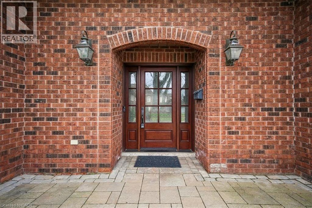 1494 The Links Drive, Oakville, Ontario  L6M 2P2 - Photo 2 - 40819533