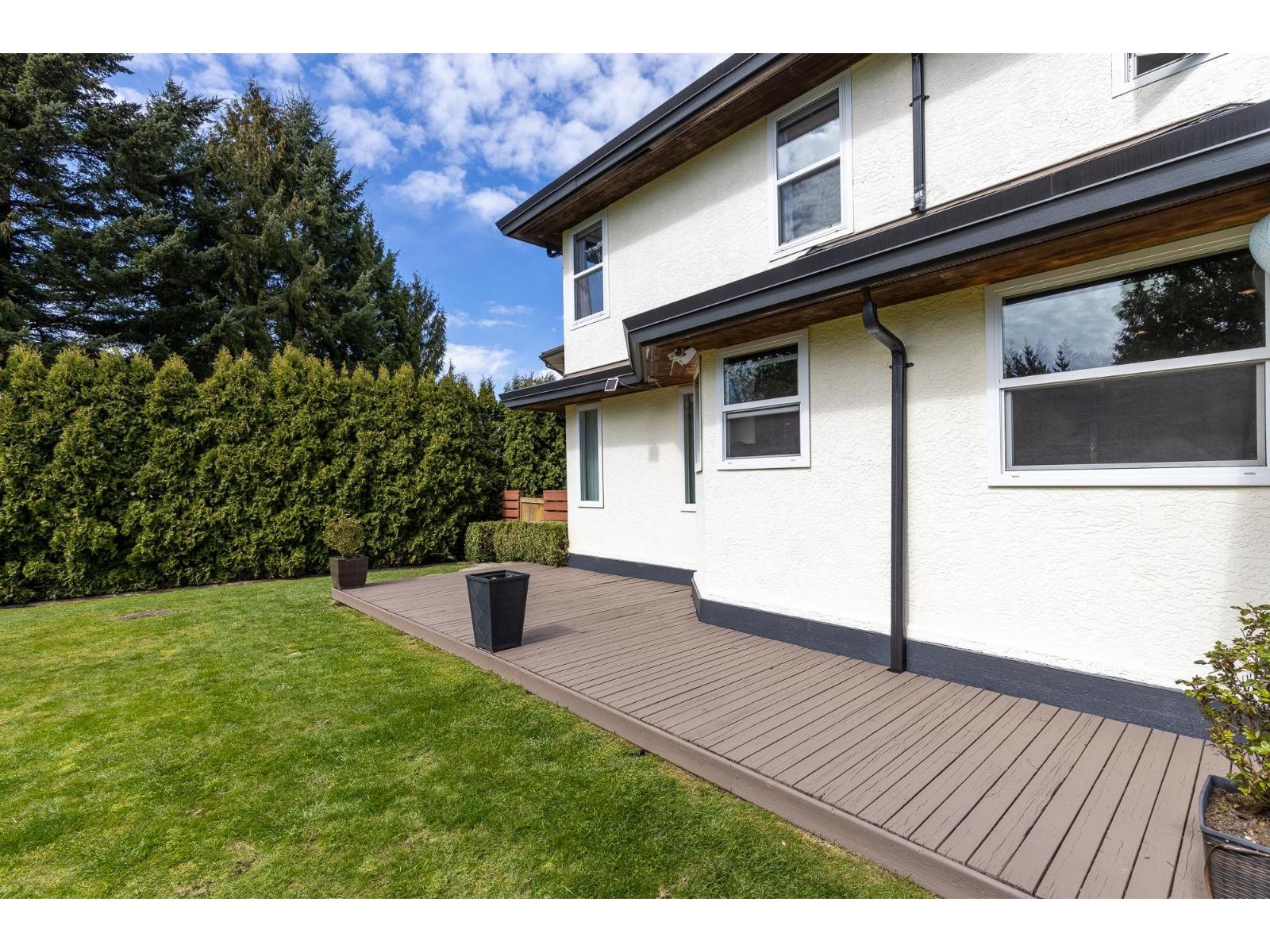 8573 142 Street, Surrey, British Columbia  V3W 0S3 - Photo 36 - R3106977