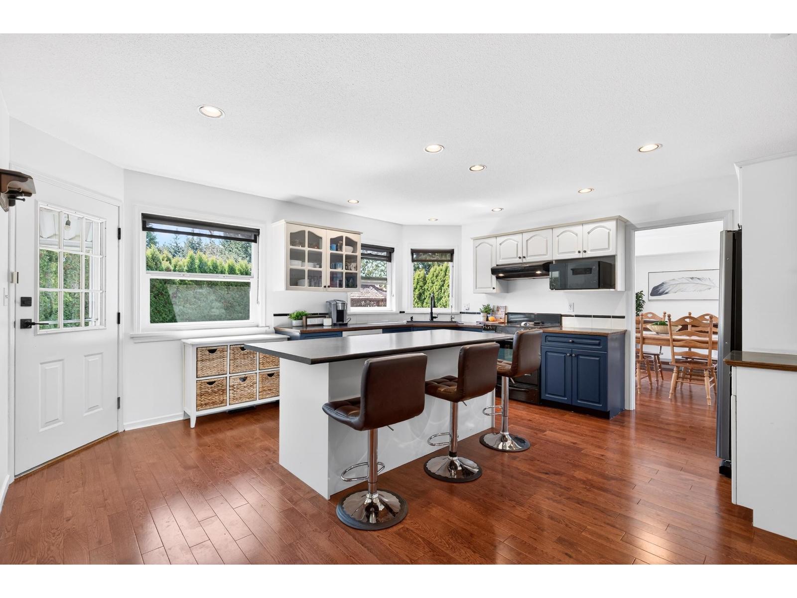 8573 142 Street, Surrey, British Columbia  V3W 0S3 - Photo 9 - R3106977