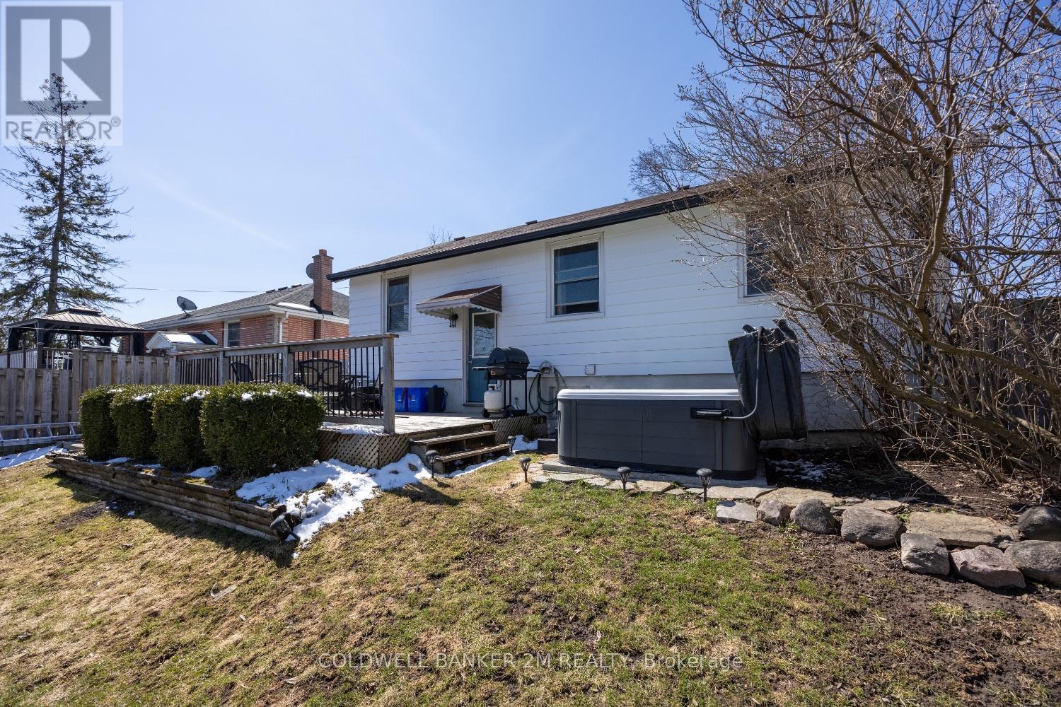 814 Downie Street, Peterborough, Ontario  K9H 4L3 - Photo 19 - X12982638