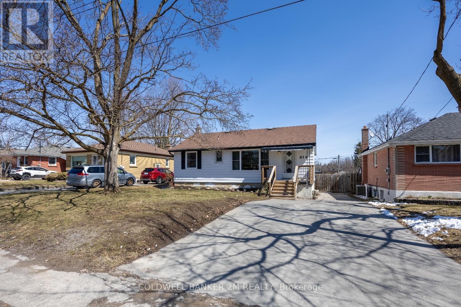 814 Downie Street, Peterborough, Ontario  K9H 4L3 - Photo 2 - X12982638