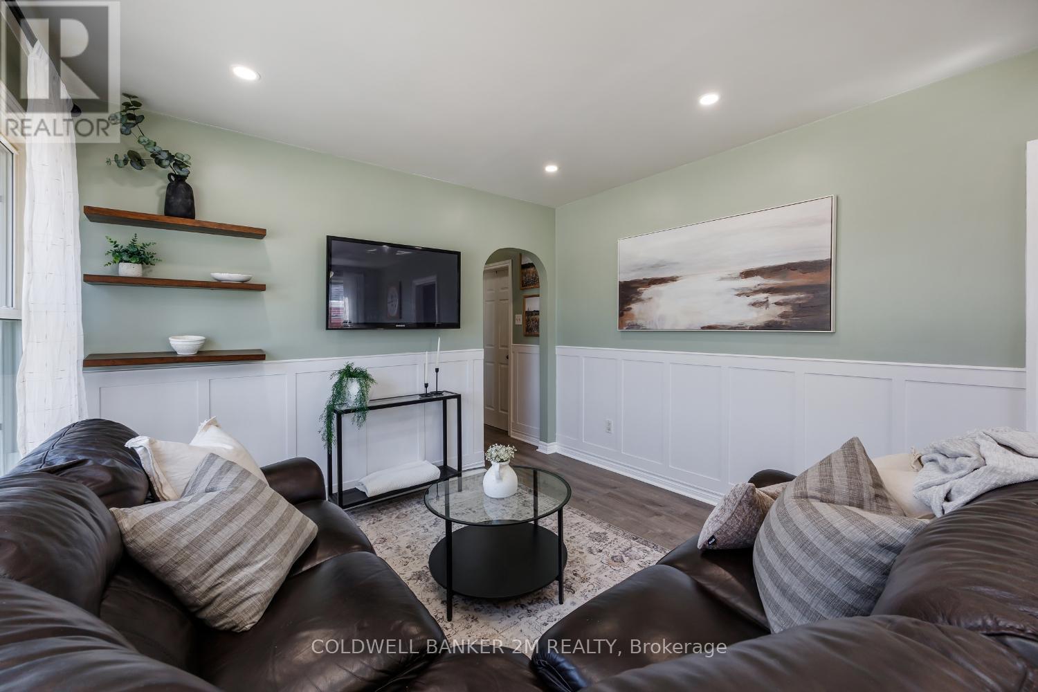 814 Downie Street, Peterborough, Ontario  K9H 4L3 - Photo 5 - X12982638