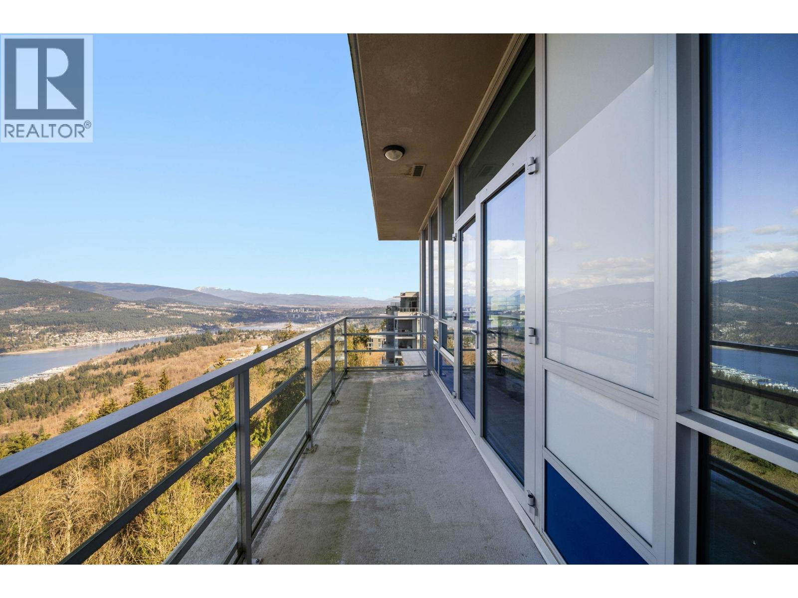 1502 9080 University Crescent, Burnaby, British Columbia  V5A 0B7 - Photo 4 - R3108722