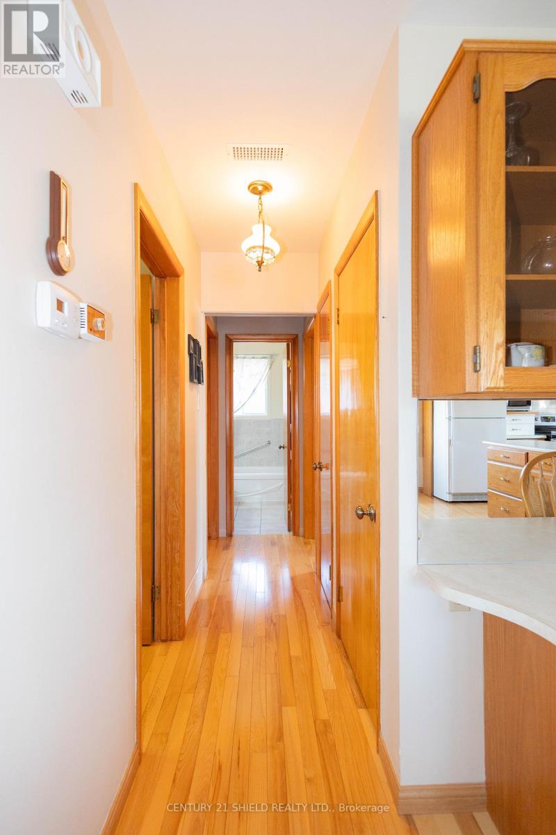 247 15th St. W Street, Cornwall, Ontario  K6J 3K2 - Photo 14 - X12982618