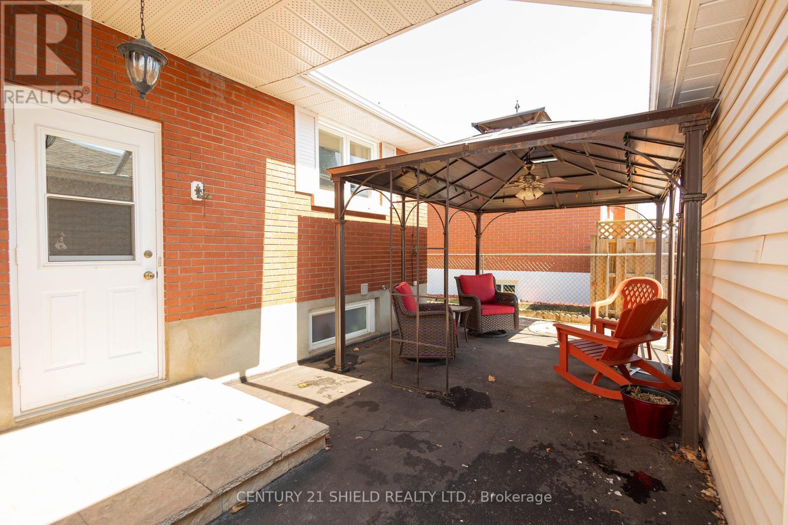 247 15th St. W Street, Cornwall, Ontario  K6J 3K2 - Photo 42 - X12982618