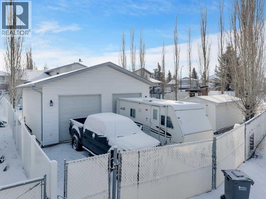 404 Allan Street, Red Deer, Alberta  T4R 2K7 - Photo 6 - A2296711