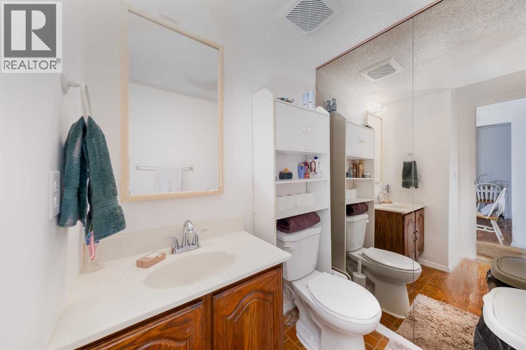 5, 3200 60 Street, Calgary, Alberta  T1Y 4K8 - Photo 19 - A2285451