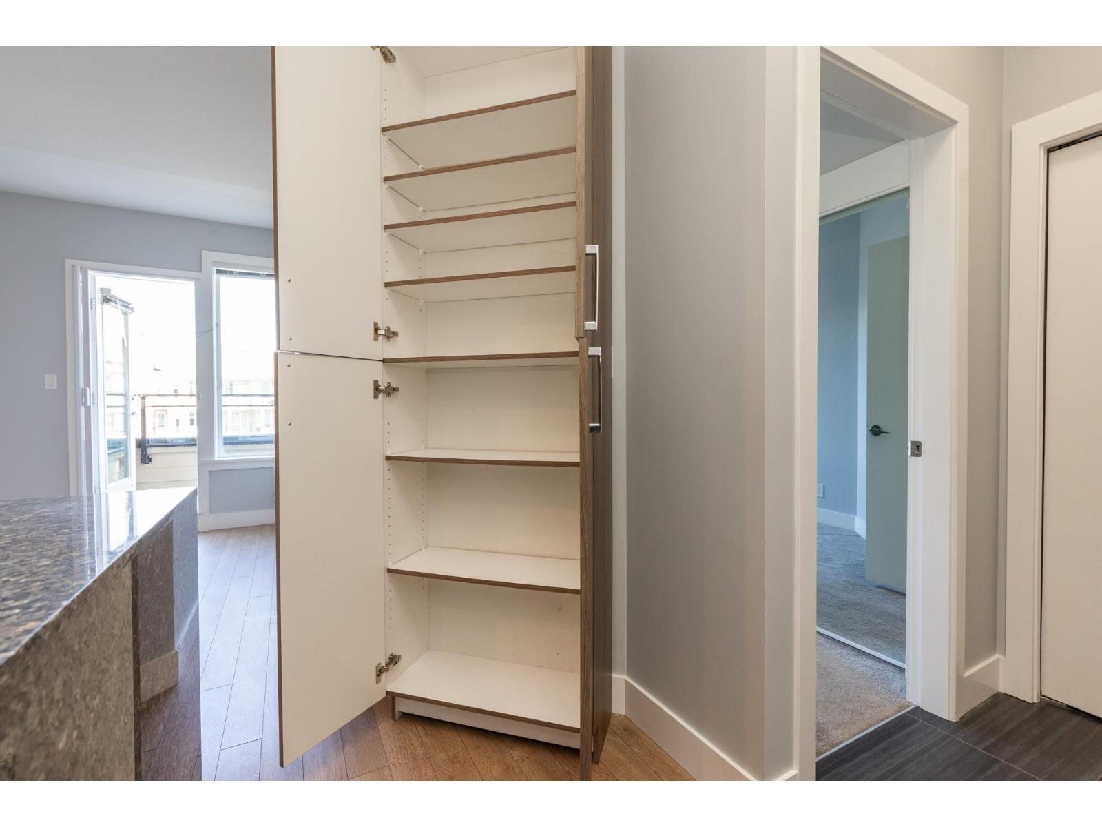 B401 20211 66 Avenue, Langley, British Columbia  V2Y 0L4 - Photo 11 - R3108376