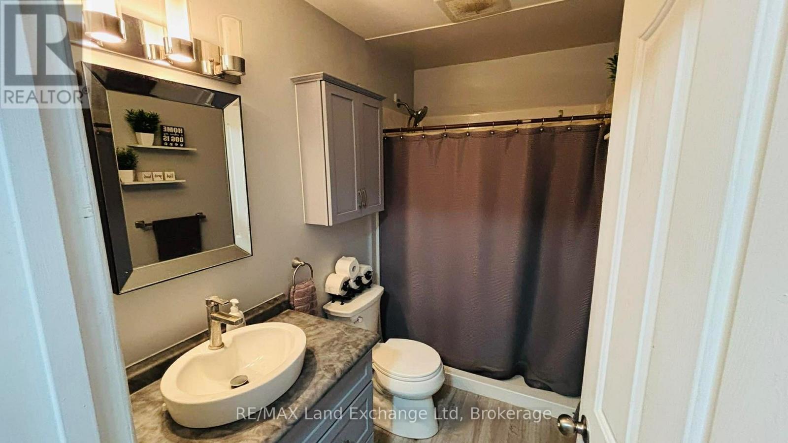 1041 Main Street, Howick, Ontario  N0G 2X0 - Photo 14 - X12982502