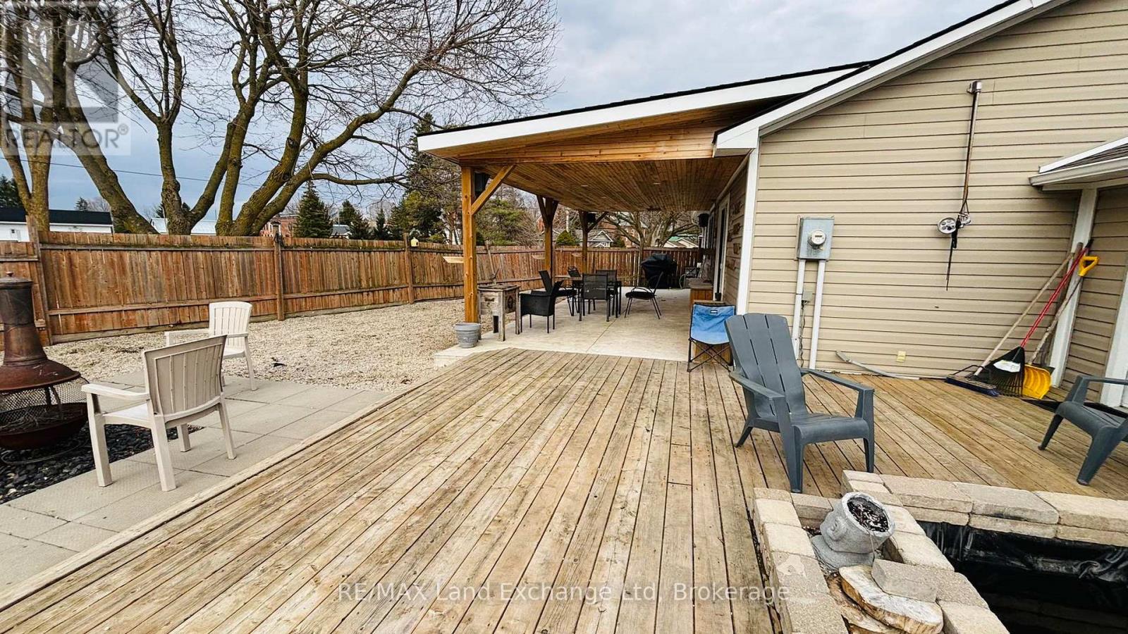 1041 Main Street, Howick, Ontario  N0G 2X0 - Photo 32 - X12982502