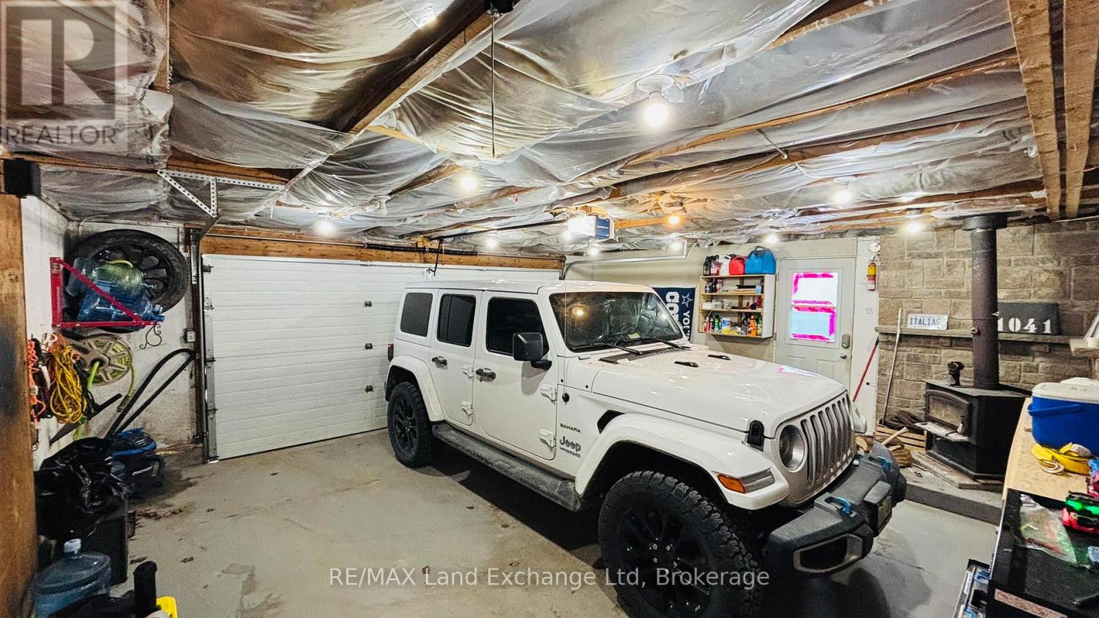 1041 Main Street, Howick, Ontario  N0G 2X0 - Photo 35 - X12982502