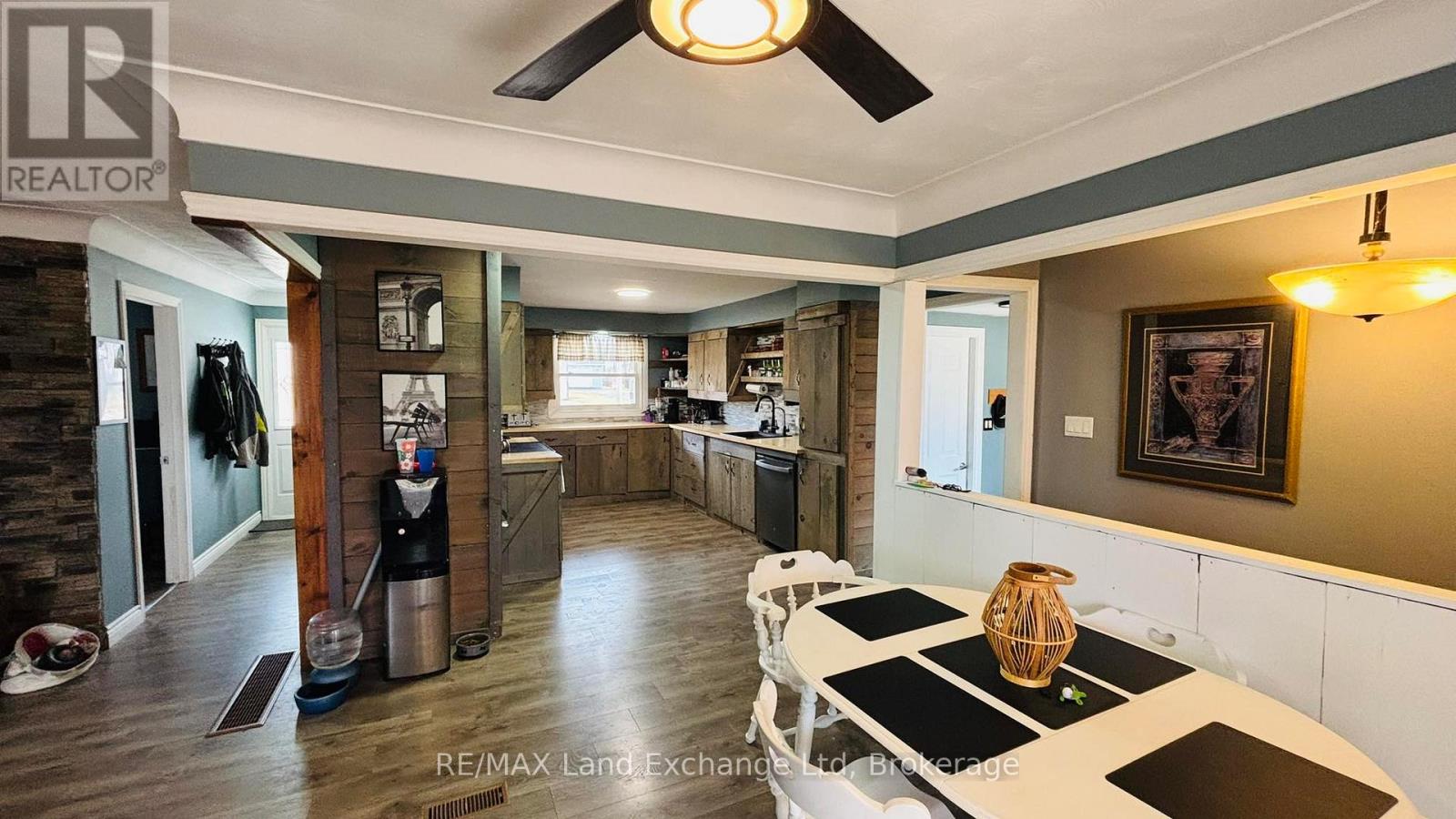 1041 Main Street, Howick, Ontario  N0G 2X0 - Photo 5 - X12982502