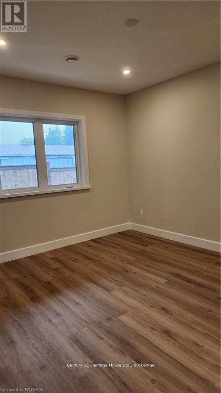 337 Arthur Street, Wellington North, Ontario  N0G 2L3 - Photo 7 - X12982526