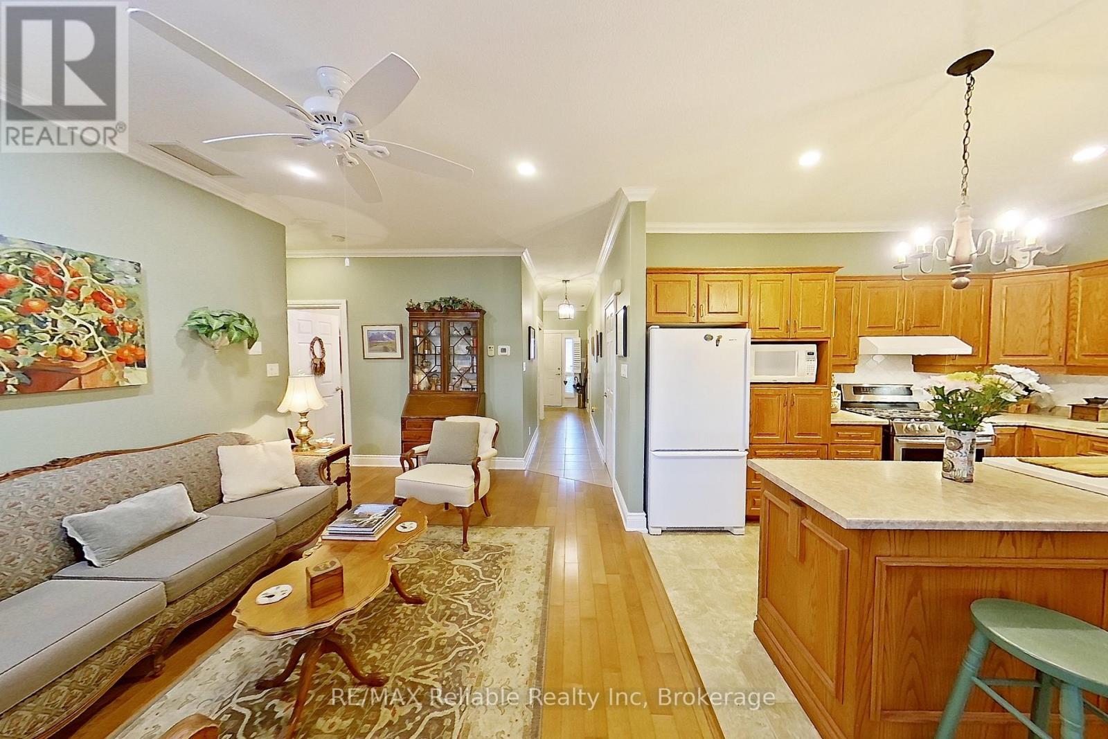 24 Bayfield Mews Lane, Bluewater, Ontario  N0M 1G0 - Photo 23 - X12982538