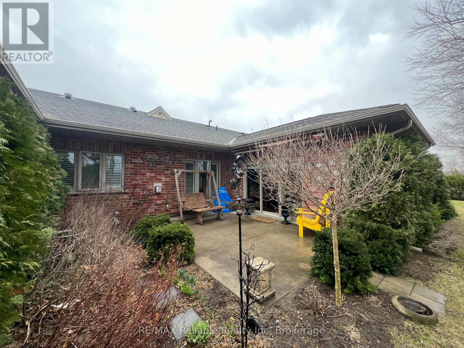 24 Bayfield Mews Lane, Bluewater, Ontario  N0M 1G0 - Photo 39 - X12982538