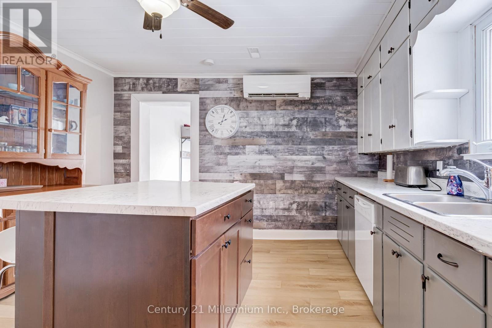 441090 Elm Street, Georgian Bluffs, Ontario  N0H 2T0 - Photo 13 - X12982590