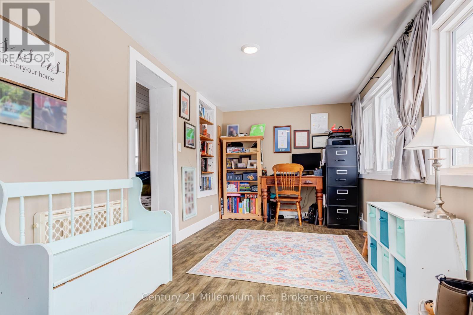 441090 Elm Street, Georgian Bluffs, Ontario  N0H 2T0 - Photo 4 - X12982590