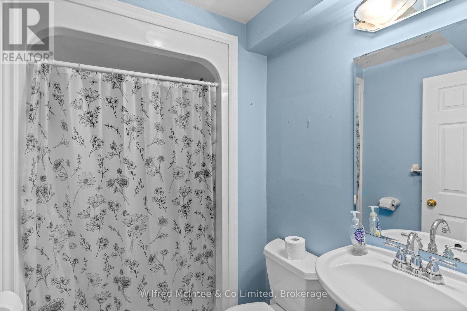 59 Dales Drive, Mapleton, Ontario  N0G 1P0 - Photo 29 - X12982602