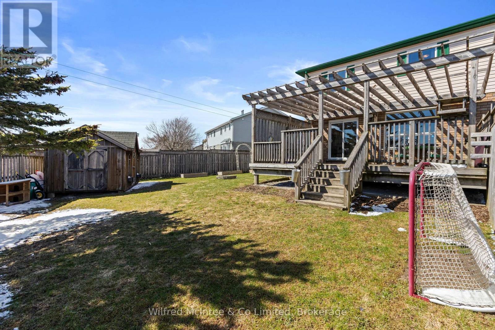 59 Dales Drive, Mapleton, Ontario  N0G 1P0 - Photo 35 - X12982602