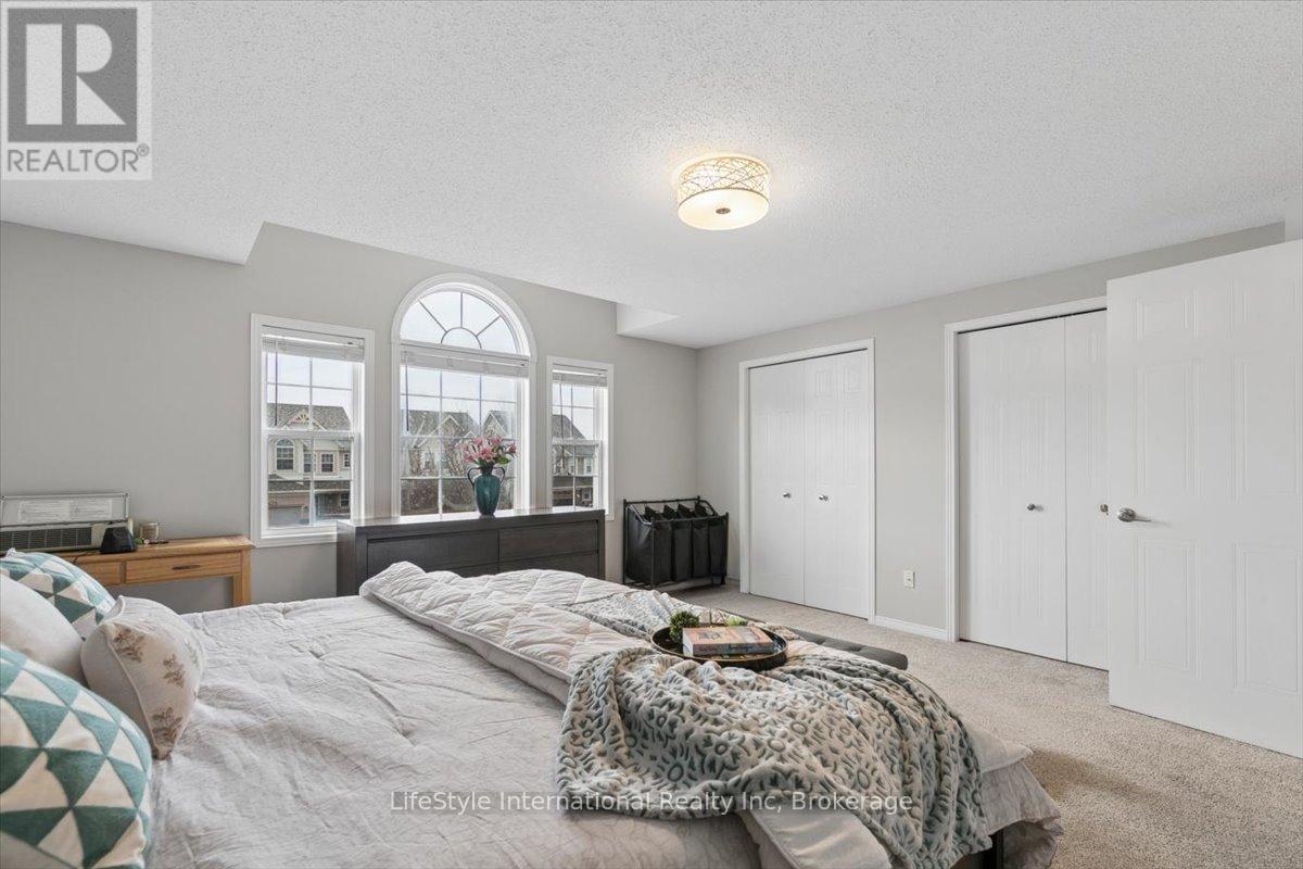 95 Houghton Street, Cambridge, Ontario  N3C 4L2 - Photo 15 - X12982608